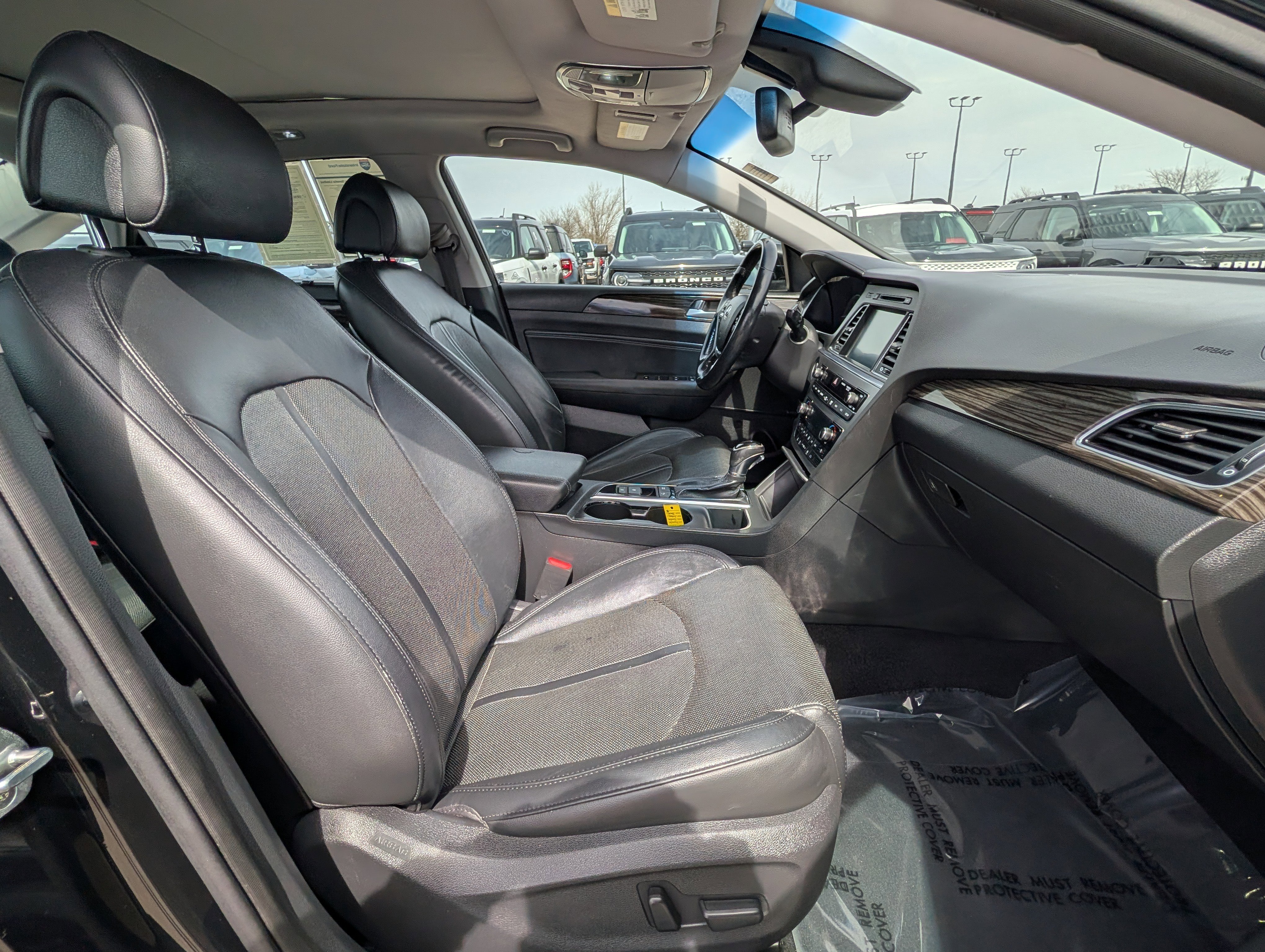 Used 2015 Hyundai Sonata Limited w/ Option Group 06 image 12
