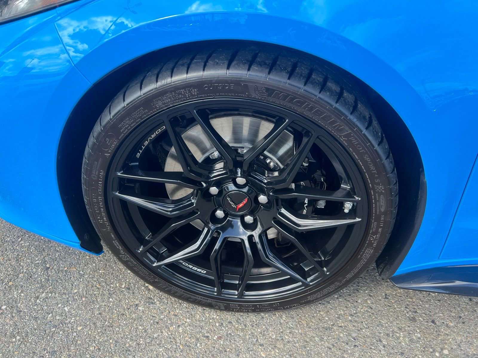 Used 2023 Chevrolet Corvette Z06 w/ Stealth Interior Trim Package image 17