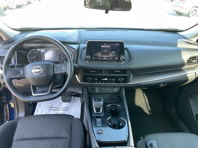 Used 2025 Nissan Rogue SV FWD image 42