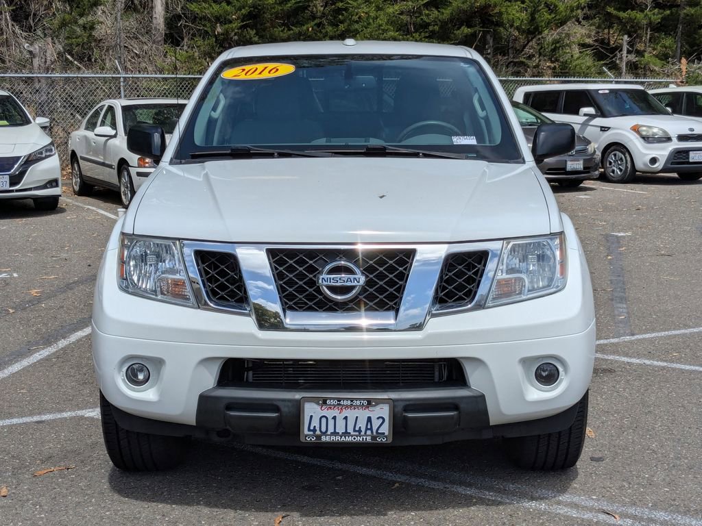 Used 2016 Nissan Frontier SV w/ SV Value Truck Package AWD/4WD image 3