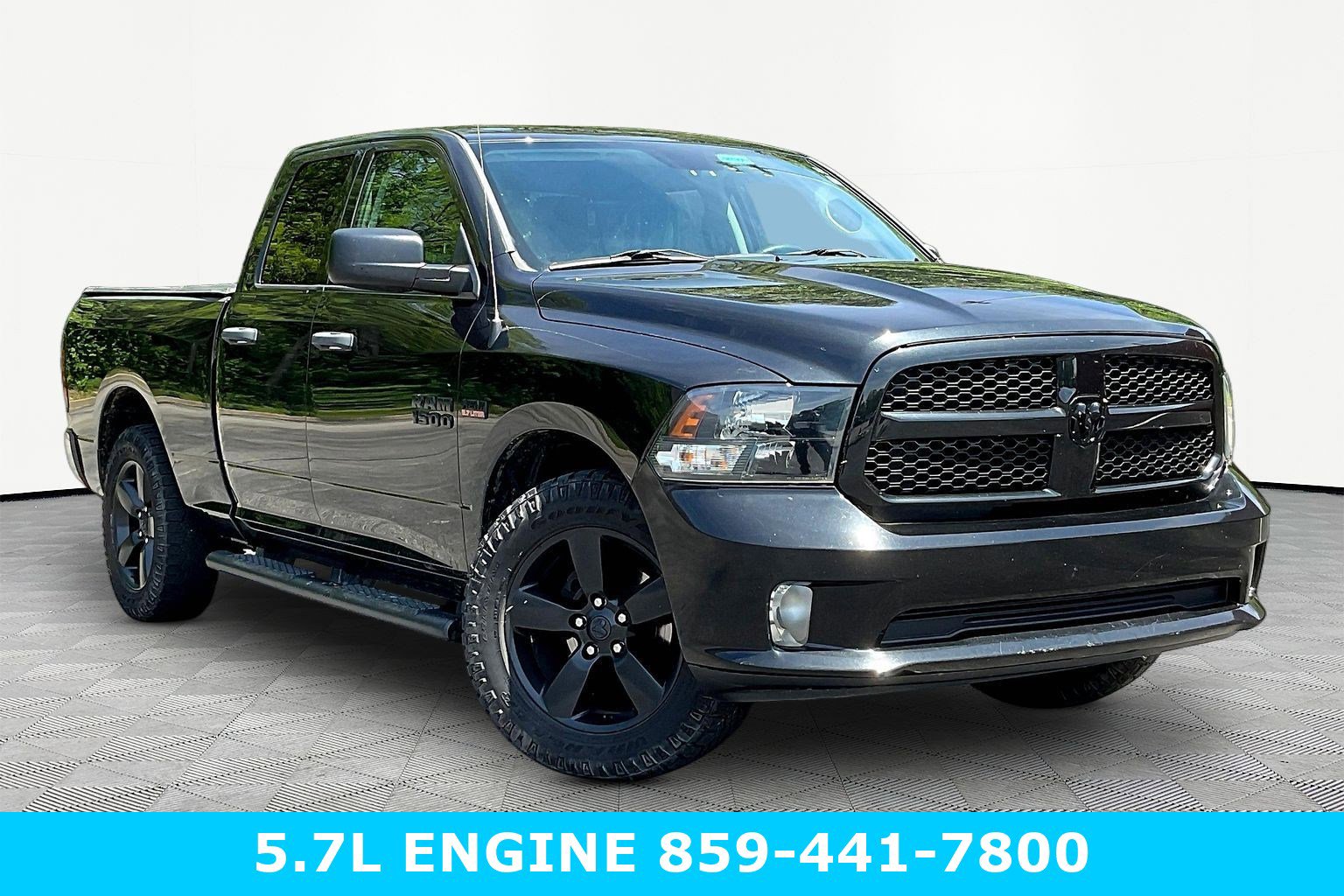 Used 2017 RAM 1500 Express w/ Black Ram 1500 Express Group AWD/4WD image 3