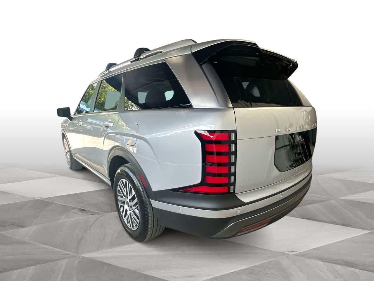 Used 2026 Hyundai Palisade SEL FWD image 6