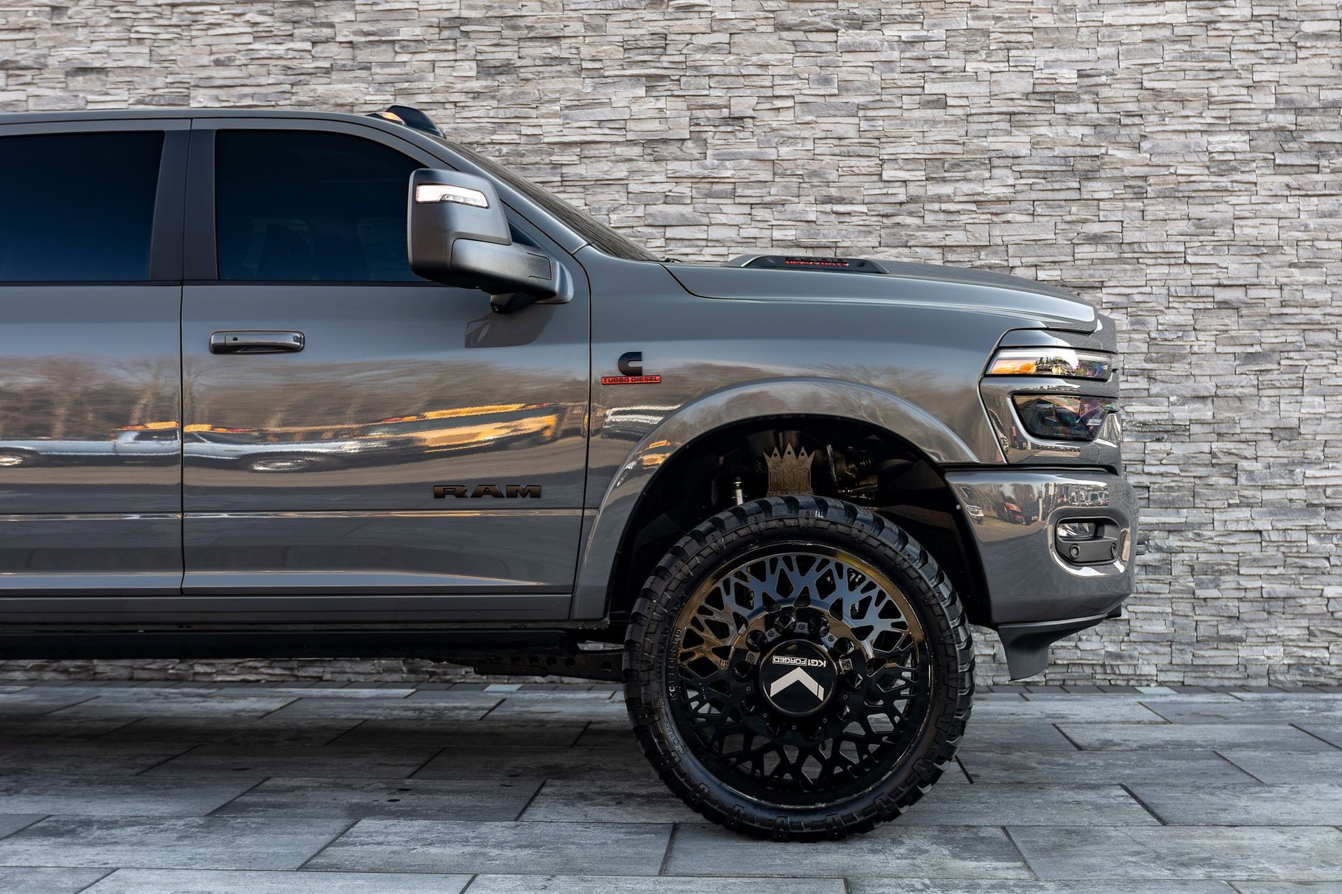Used 2026 RAM 3500 Limited image 17