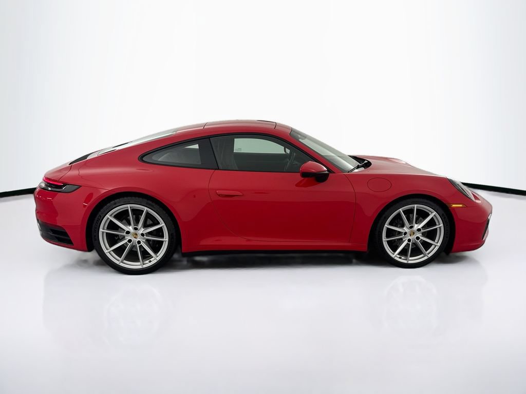 Used 2024 Porsche 911 Carrera RWD image 4