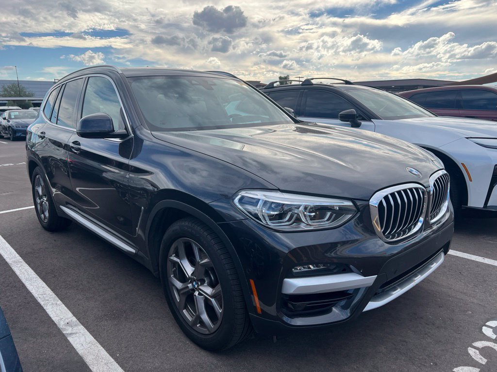 Used 2020 BMW X3 xDrive30i w/ Executive Package AWD/4WD image 2