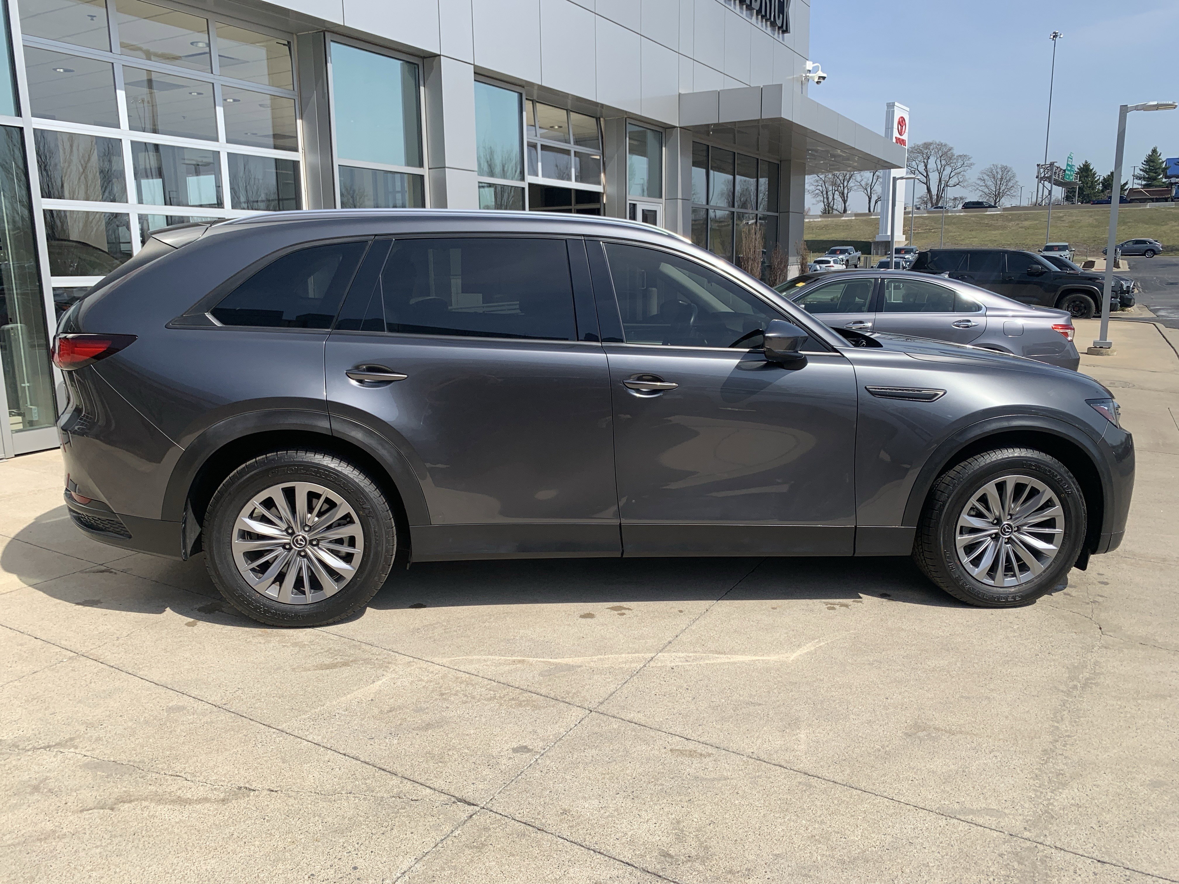 Used 2024 MAZDA CX-90 3.3 Turbo w/ Preferred Plus image 10