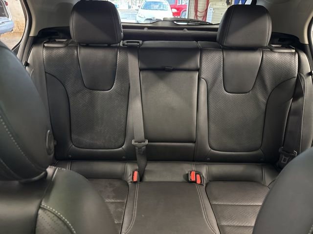 Used 2023 Buick Encore GX Essence w/ Experience Buick Package image 28