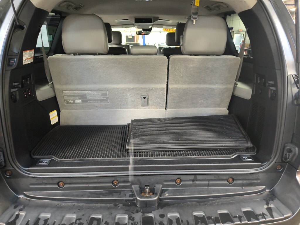 Used 2019 Toyota Sequoia Platinum AWD/4WD image 27