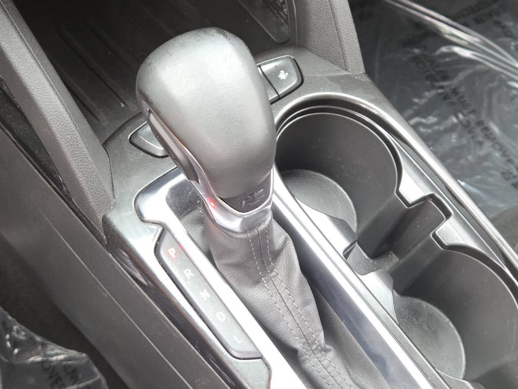 Used 2024 Chevrolet TrailBlazer LT w/ LT Cold Weather Package FWD image 28