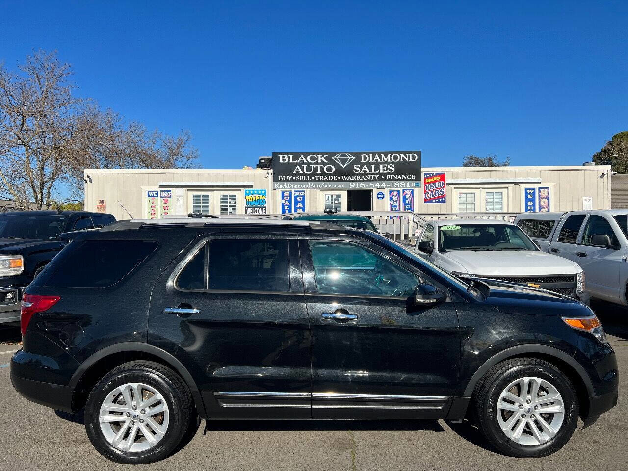 Used 2013 Ford Explorer XLT image 4