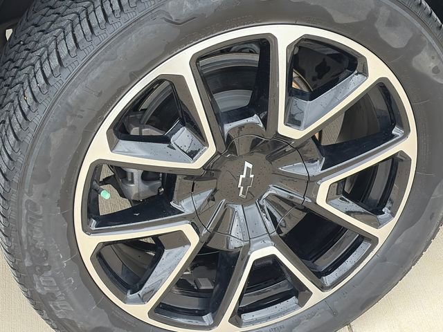 Used 2023 Chevrolet Tahoe RST w/ Luxury Package image 8