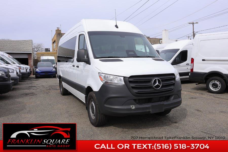 Used 2025 Mercedes-Benz Sprinter 2500 image 3