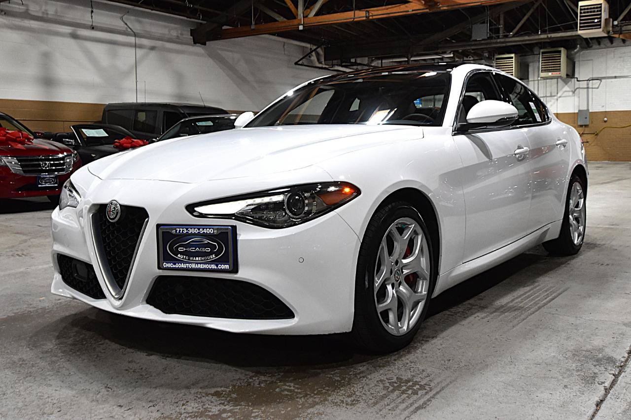 Used 2019 Alfa Romeo Giulia Ti AWD/4WD image 3