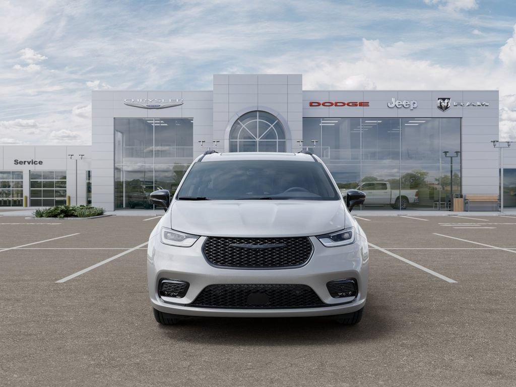 New 2026 Chrysler Pacifica Limited w/ S Appearance Package AWD/4WD image 6