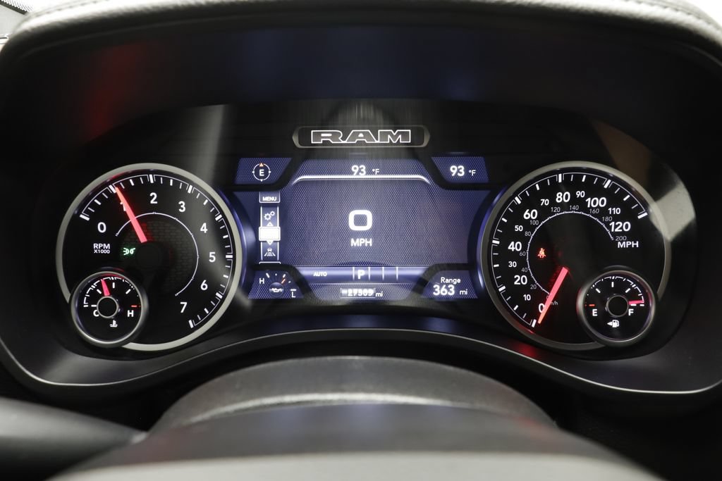 Used 2025 RAM 1500 Laramie w/ Sport Appearance Package AWD/4WD image 8