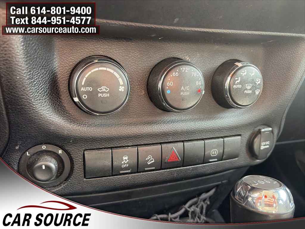 Used 2012 Jeep Wrangler Sahara w/ Trailer Tow Group image 18