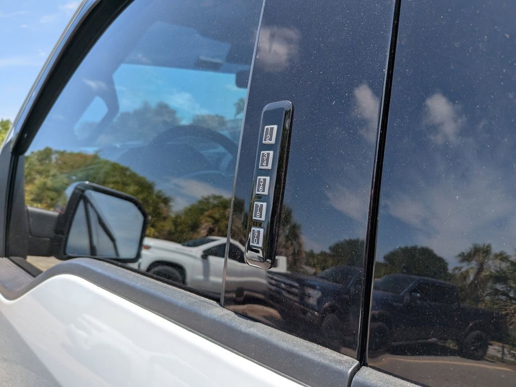 Used 2019 Ford F150 Lariat w/ Equipment Group 502A Luxury RWD image 18
