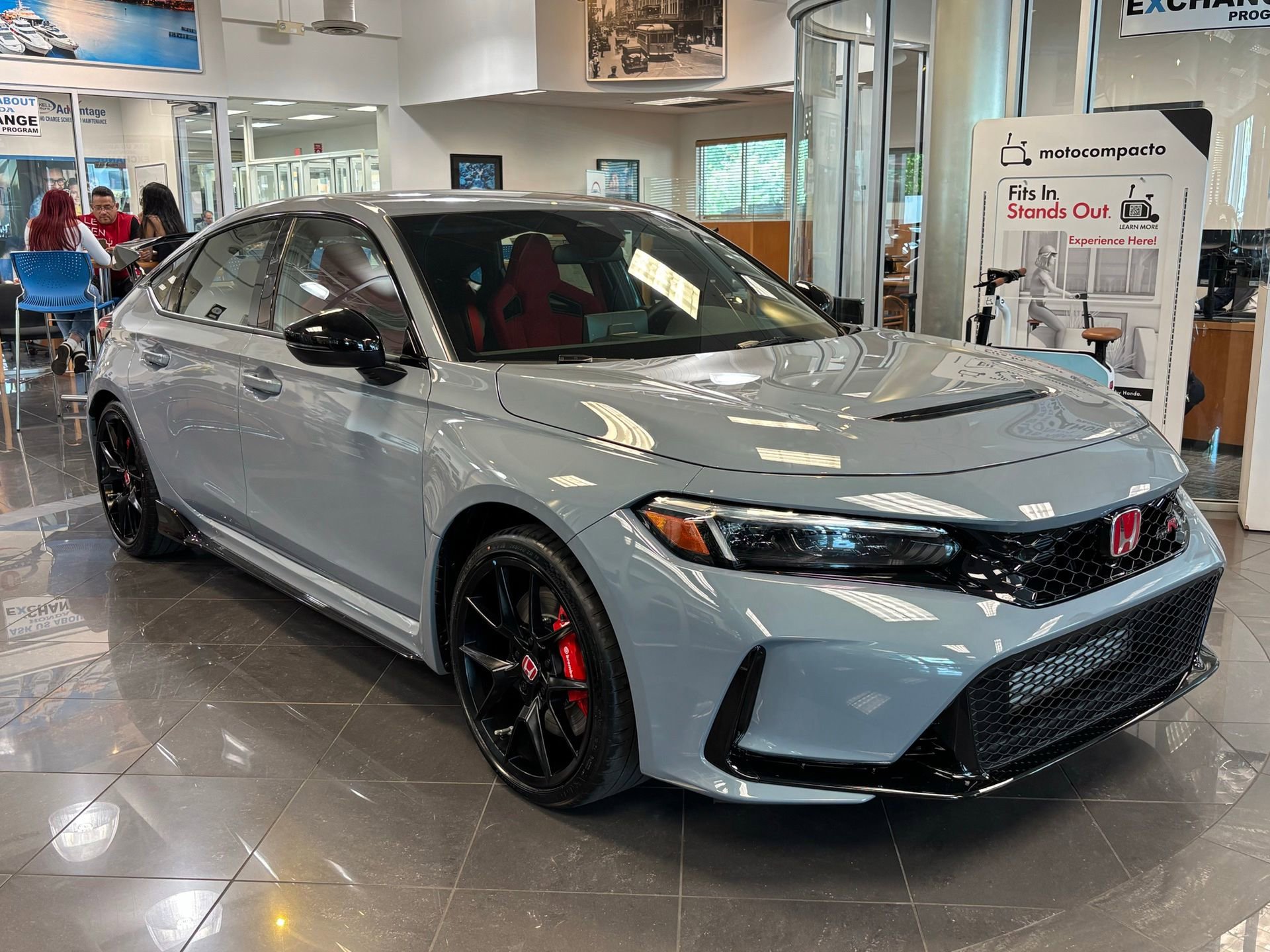 New 2026 Honda Civic Type R image 3