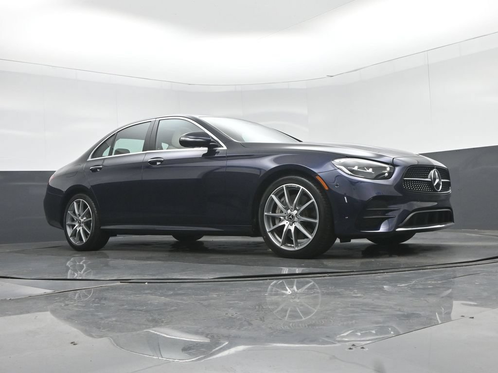 Used 2022 Mercedes-Benz E 350 Sedan w/ AMG Line Exterior image 57