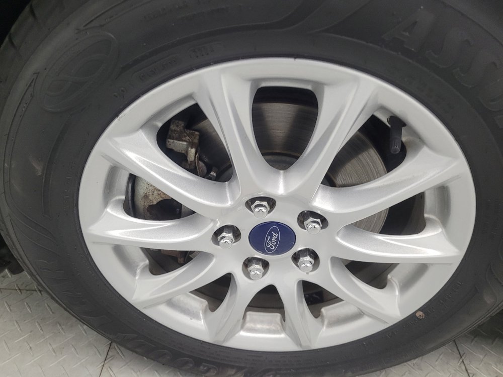 Used 2017 Ford Fusion S image 31