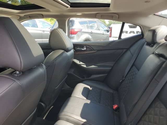 Used 2016 Nissan Maxima Platinum FWD image 8