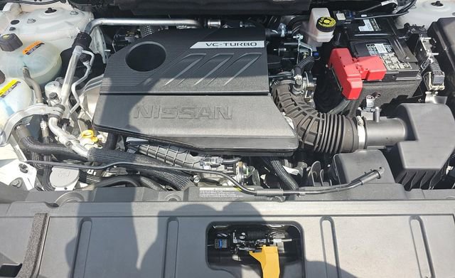 Used 2023 Nissan Rogue SV FWD image 12