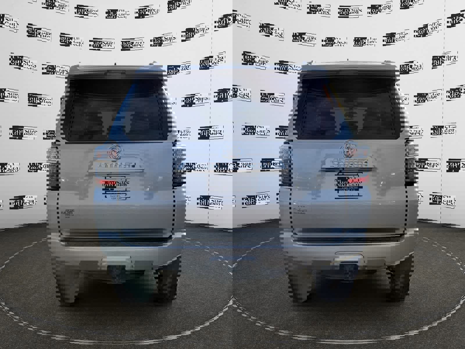 Used 2018 Toyota 4Runner SR5 image 5