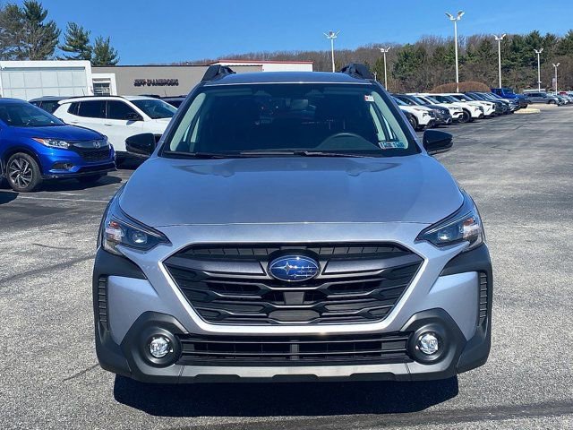 Used 2024 Subaru Outback Premium image 11