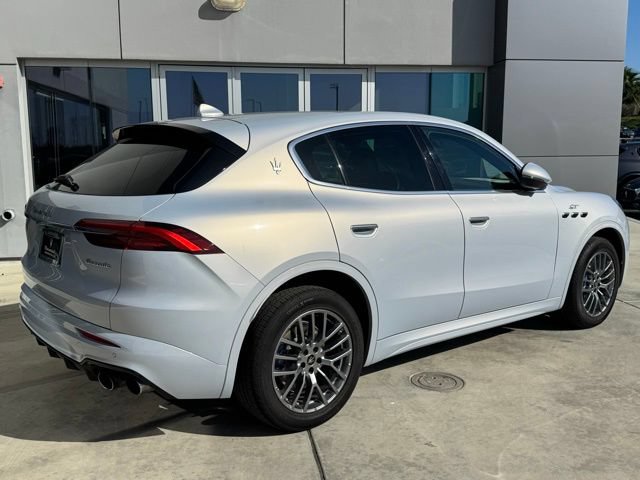 Certified 2023 Maserati Grecale Modena AWD/4WD image 8