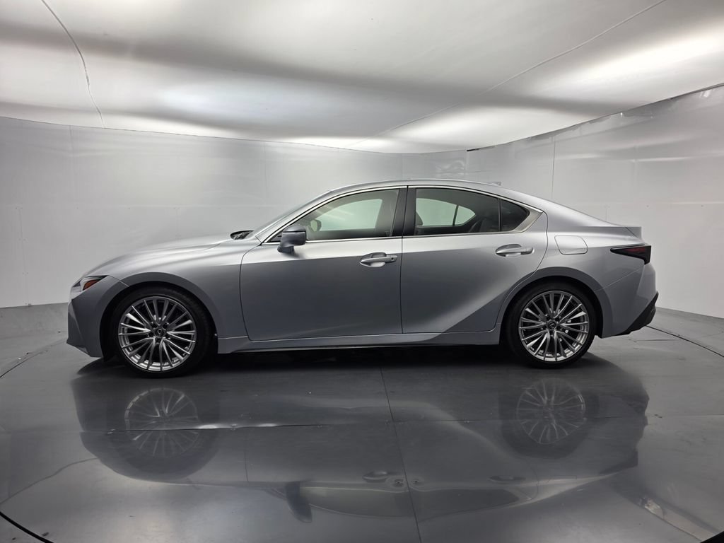 Used 2023 Lexus IS 300 w/ Premium Package RWD image 7