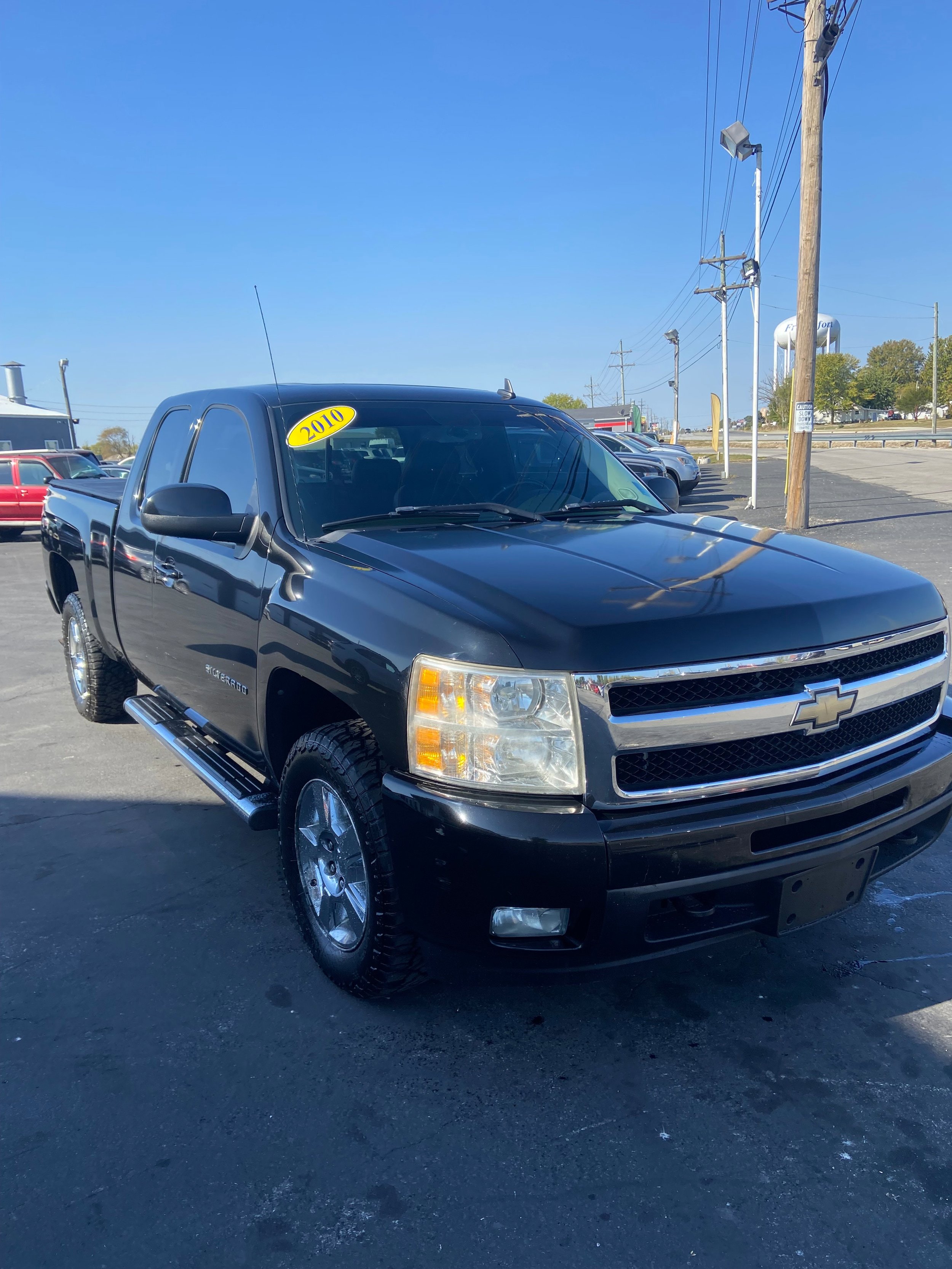 Used 2010 Chevrolet Silverado 1500 LTZ w/ Convenience Package image 3