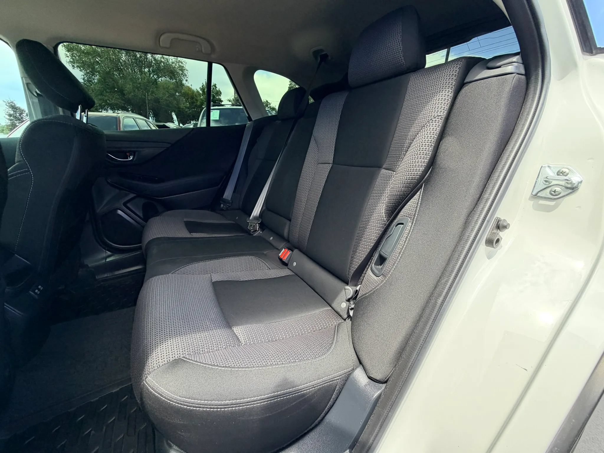 Used 2021 Subaru Outback Premium w/ Popular Package #1 AWD/4WD image 19