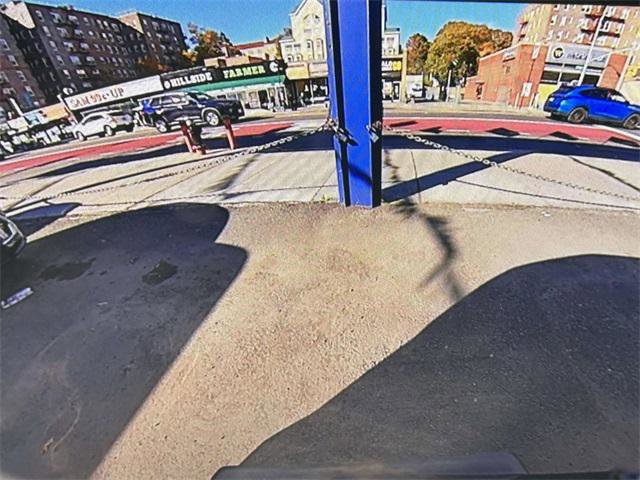 Used 2024 Cadillac Escalade ESV Sport image 31