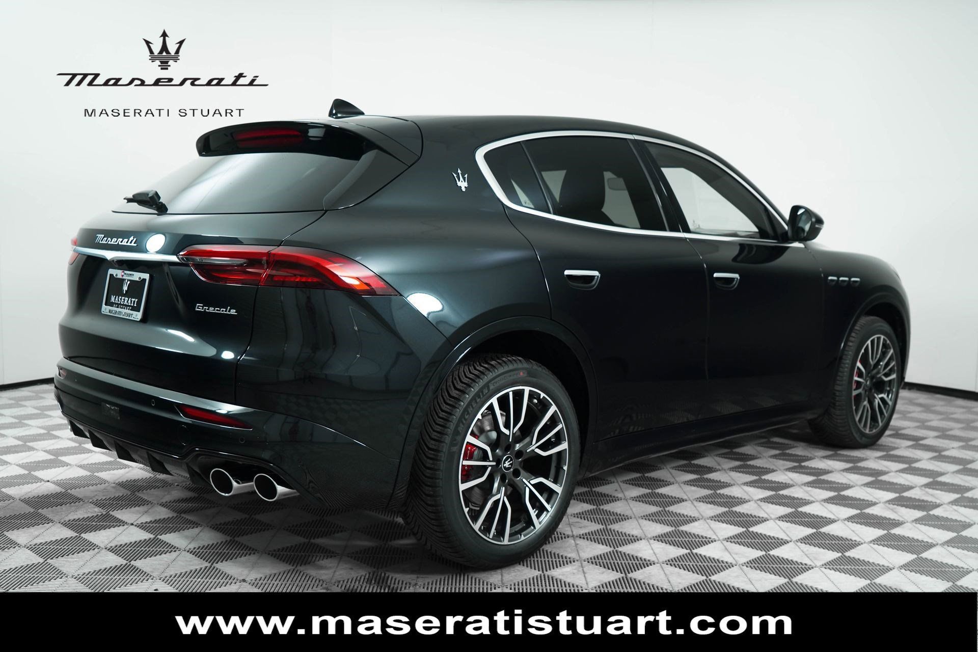 New 2025 Maserati Grecale GT image 10
