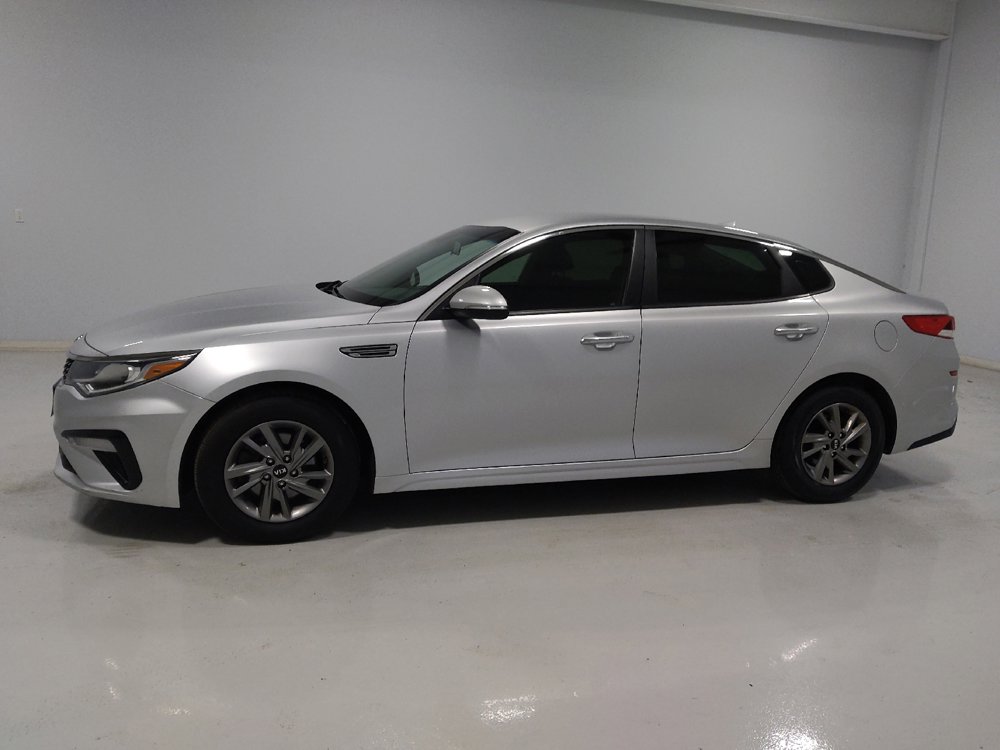 Used 2019 Kia Optima LX FWD image 2