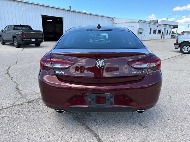 Used 2019 Buick Regal Preferred FWD image 4
