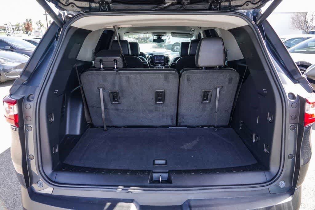Used 2020 Chevrolet Traverse RS w/ LPO, Cargo Package image 25