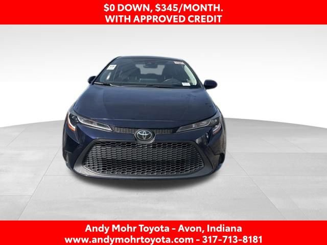 Used 2021 Toyota Corolla LE image 3