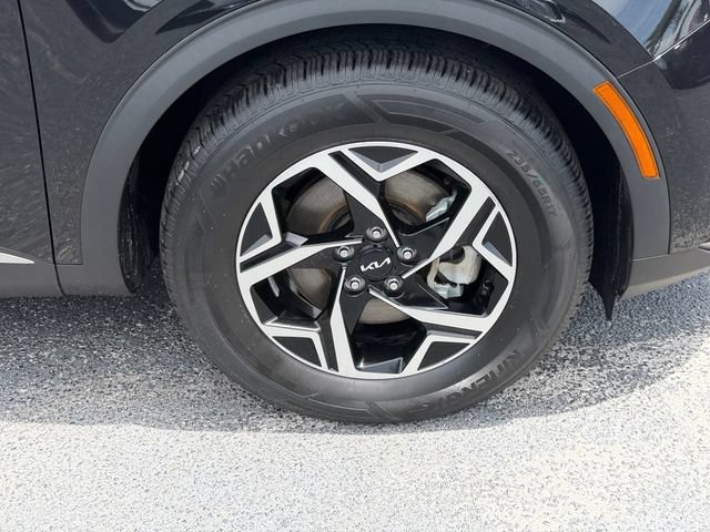 Used 2023 Kia Sportage LX FWD image 9