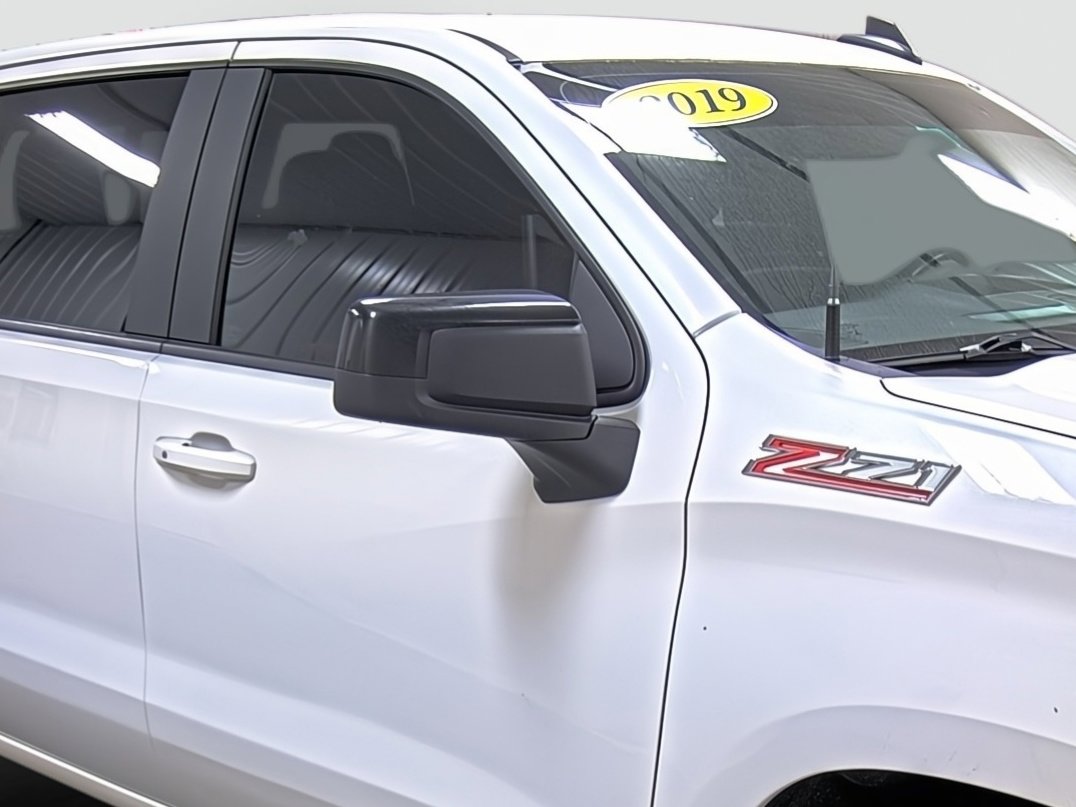 Used 2019 Chevrolet Silverado 1500 RST image 15