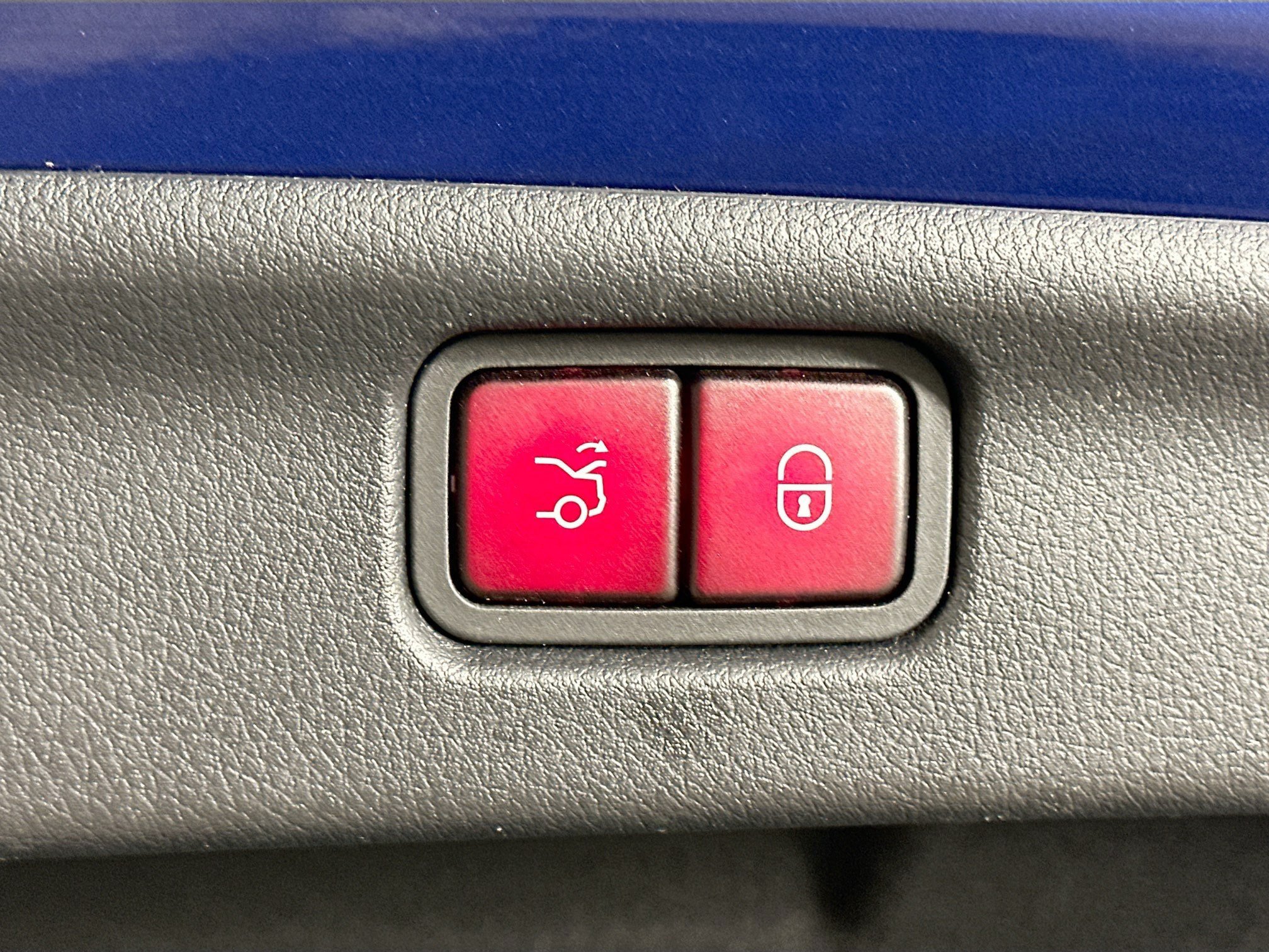 Certified 2022 Mercedes-Benz C 300 4MATIC Sedan image 31