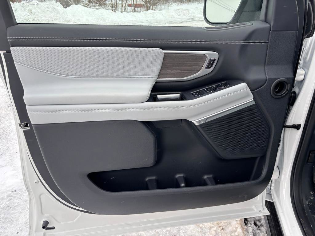 New 2026 Ford Expedition Max Platinum w/ Platinum Ultimate Package image 10