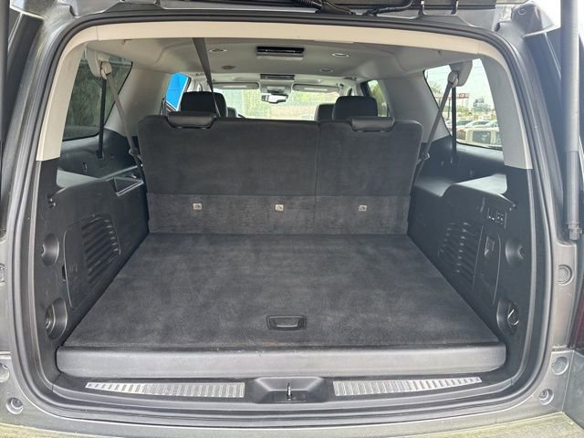 Used 2020 Chevrolet Suburban Premier image 29