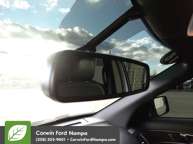 Used 2018 Ford Explorer XLT w/ Equipment Group 202A image 21