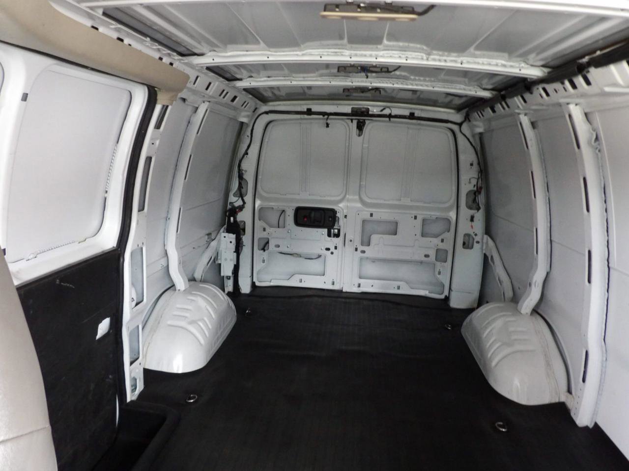 Used 2023 Chevrolet Express 2500 1500 Cargo w/ Driver Convenience Package image 29