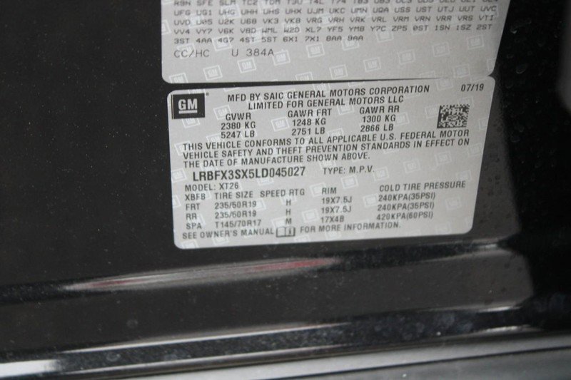 Used 2020 Buick Envision Premium w/ LPO, Cargo Package image 17