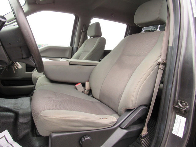 Used 2018 Ford F550 2WD Crew Cab Super Duty image 39