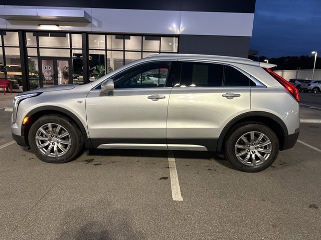 Used 2020 Cadillac XT4 Premium Luxury image 4