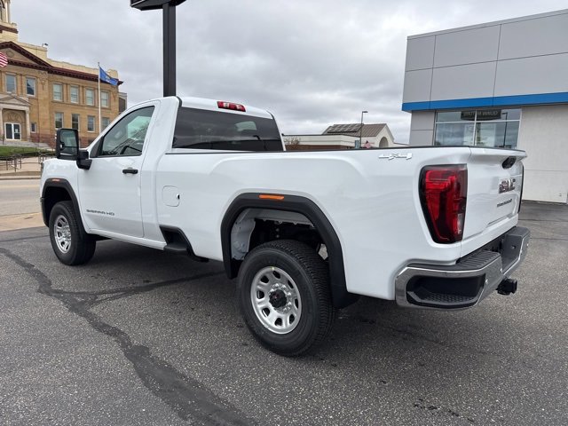 New 2026 GMC Sierra 3500 Pro image 3