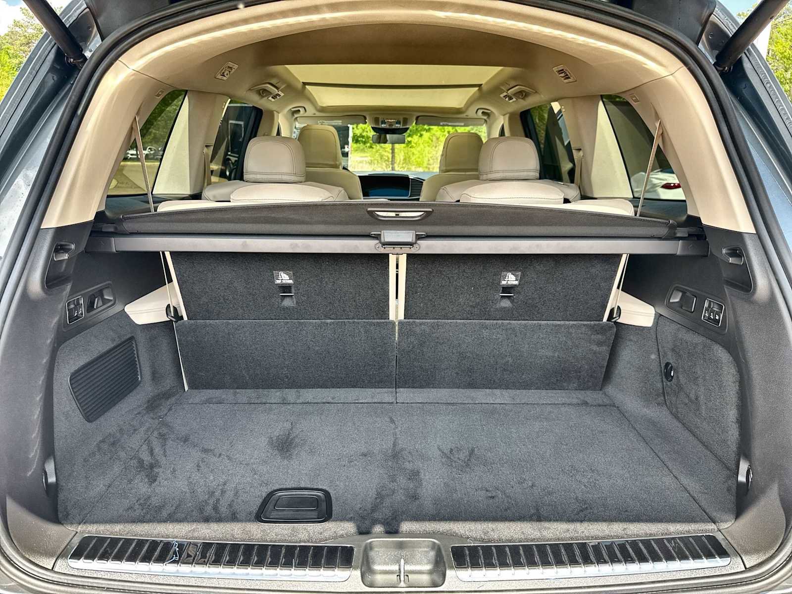 New 2026 Mercedes-Benz GLS 450 4MATIC image 17